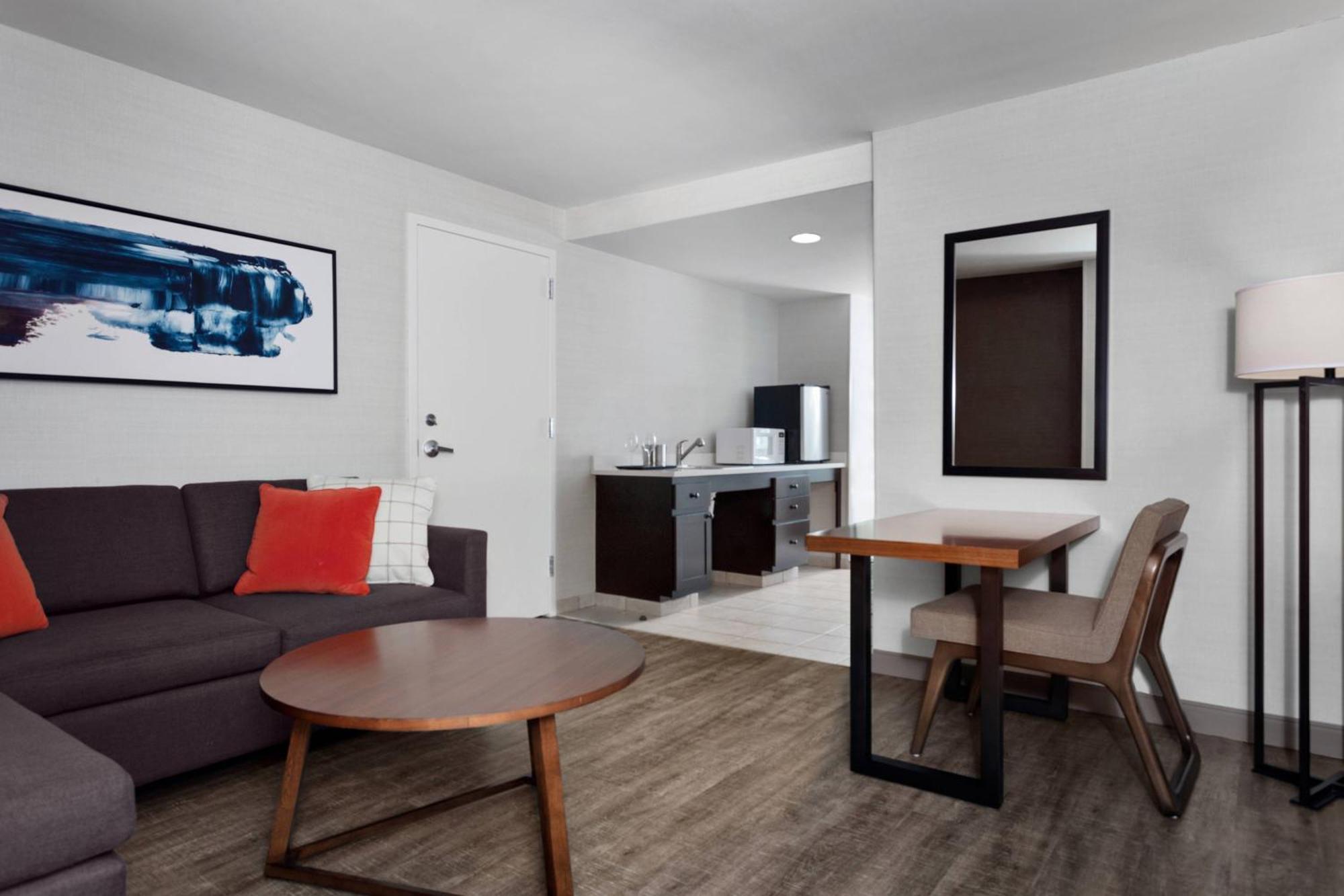 Delta Hotels By Marriott Burlington Extérieur photo