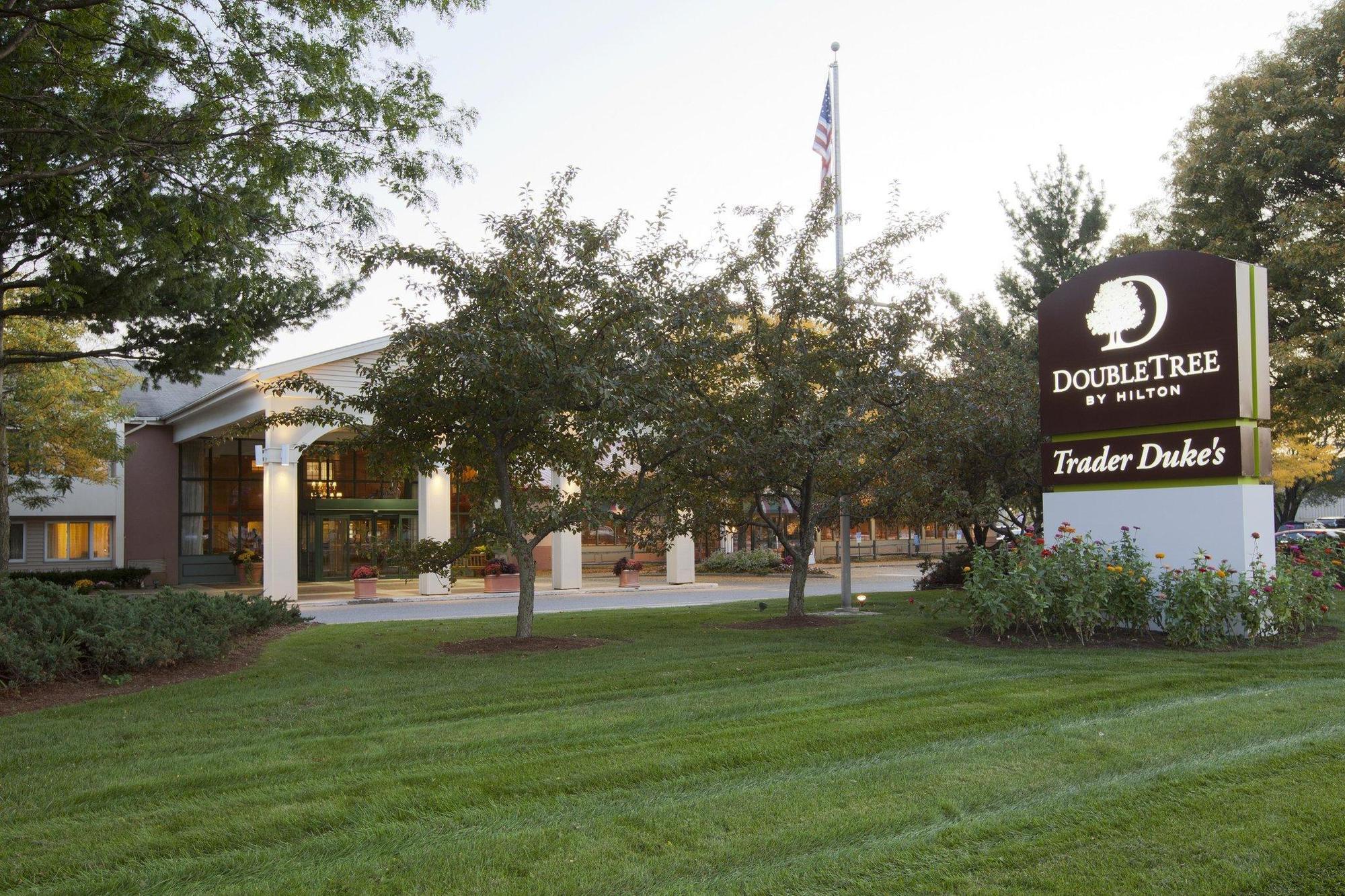Delta Hotels By Marriott Burlington Extérieur photo