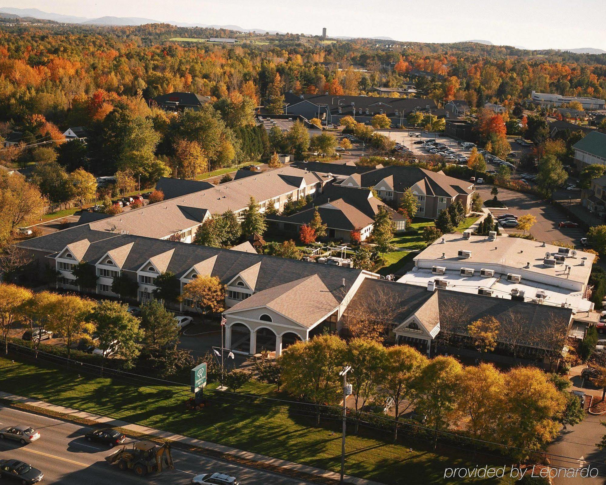Delta Hotels By Marriott Burlington Extérieur photo
